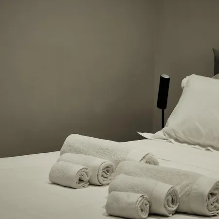 Palazzo Santamarina Luxury Suite&spa Affittacamere Palermo