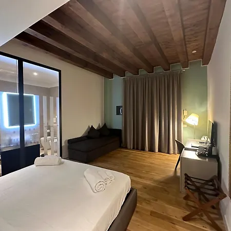 Affittacamere Palazzo Santamarina Luxury Suite&spa Palermo