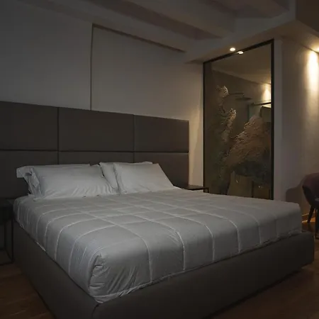 Palazzo Santamarina Luxury & Guest house